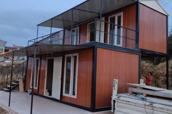 İki Katlı Ahşap Yaşam Konteyner (42m²)